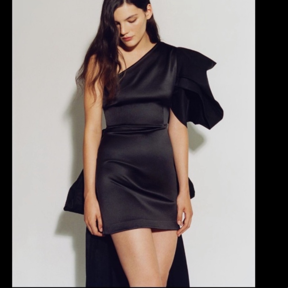 ZARA ‏LIMITED EDITION ASYMMETRICAL DRESS